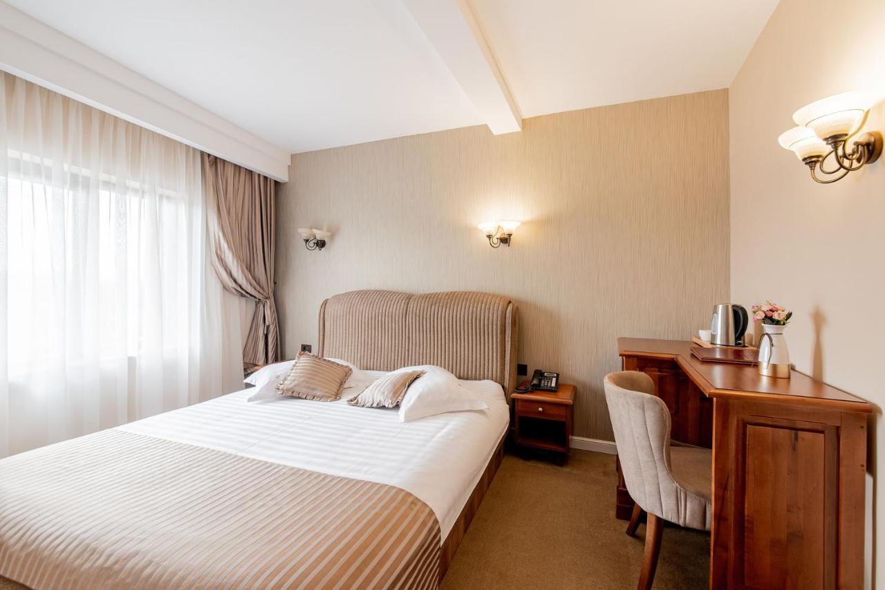 Red Confort Hotel Boutique Александрія Екстер'єр фото
